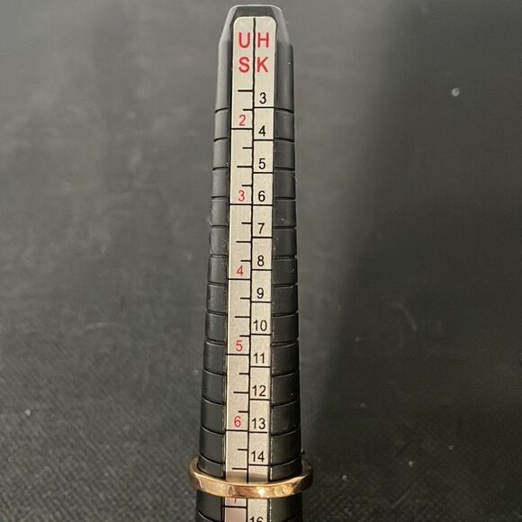 Beautiful ring  - Picture 7 of 7